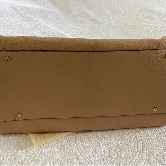 Brand new, authentic Chloe Porte Main bag in blush nude. Card of authenticity. - Picture 4 of 8